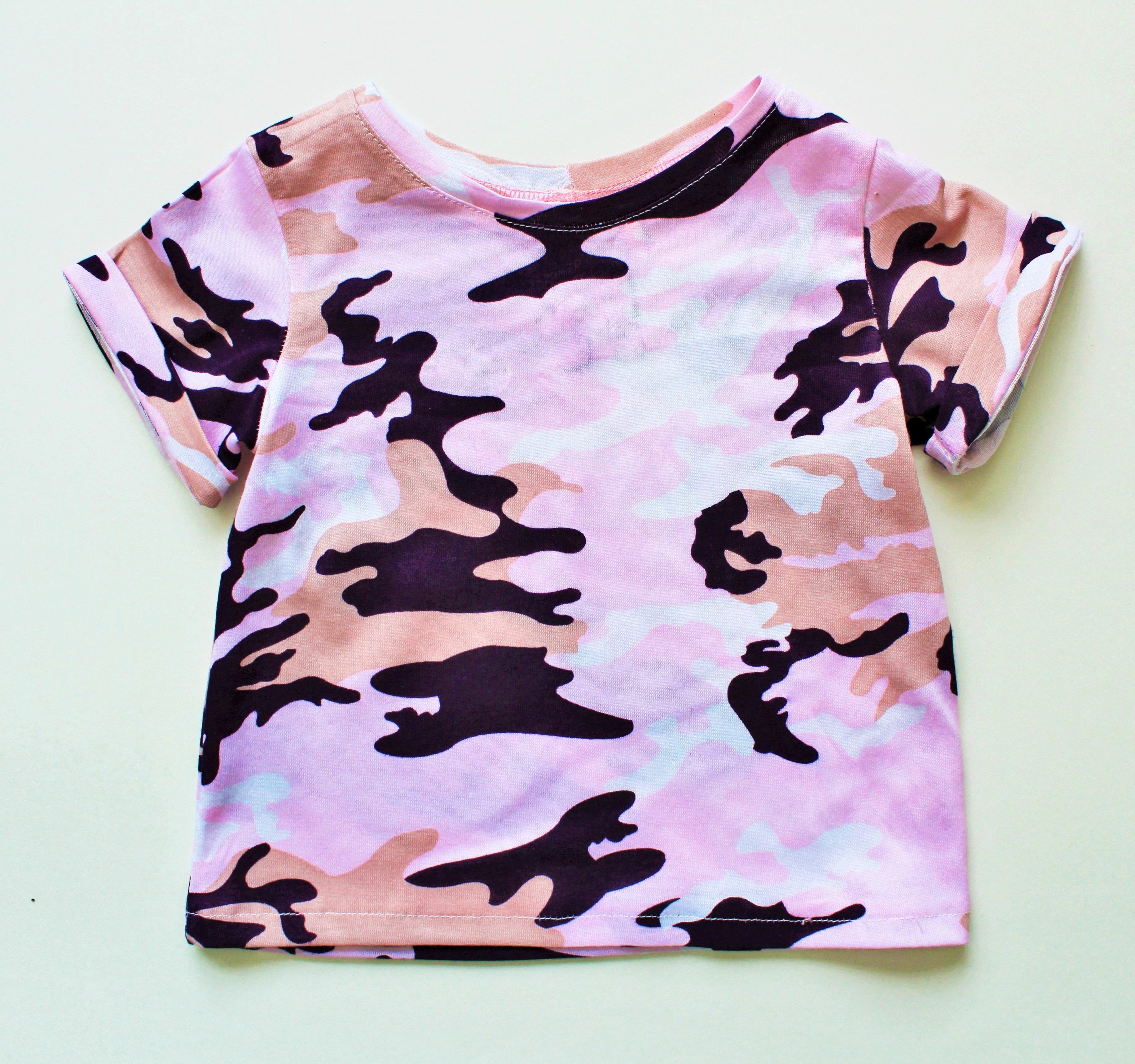 Pink sale camo tee